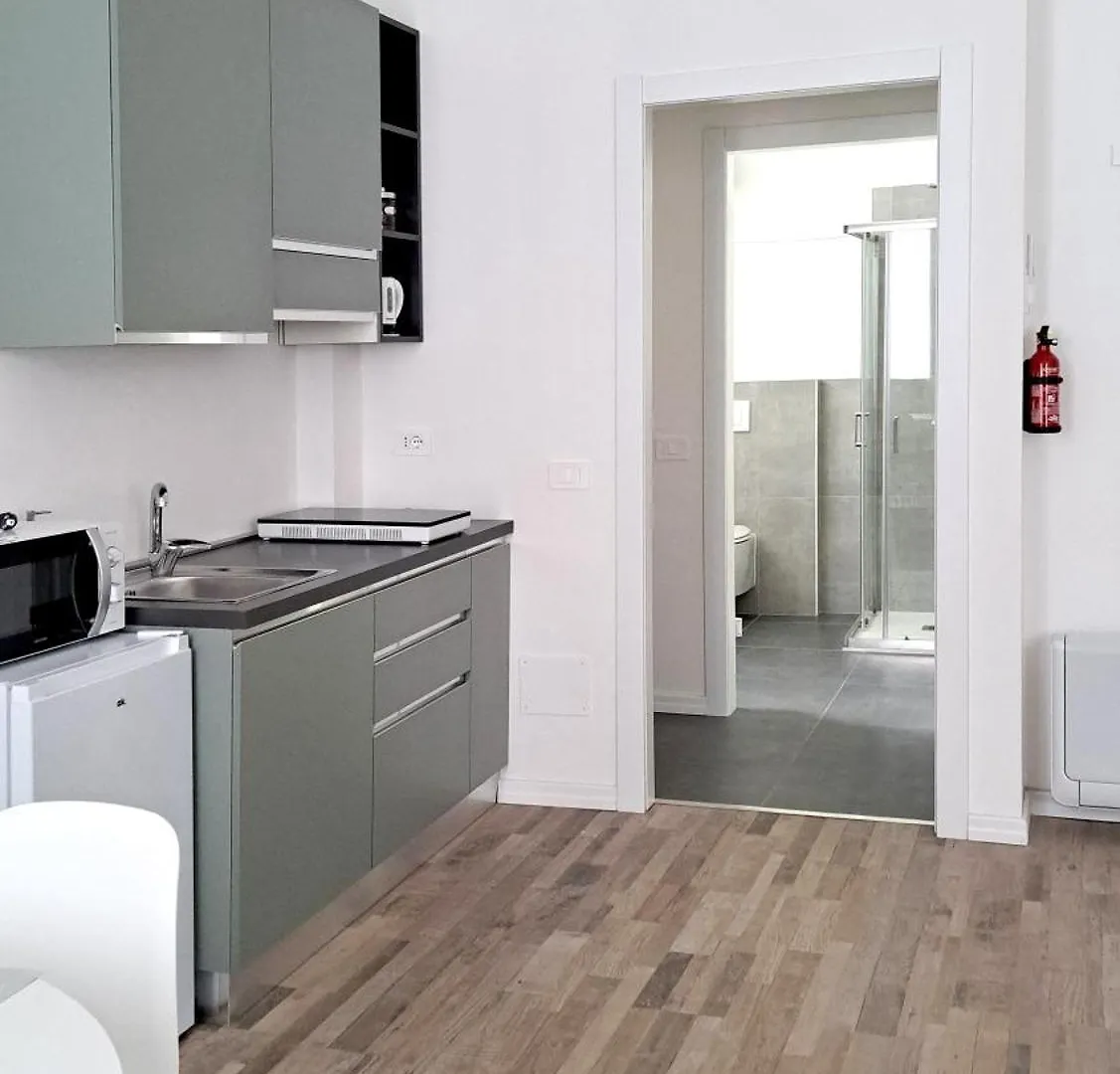 Giorgy 02 Apartment Como